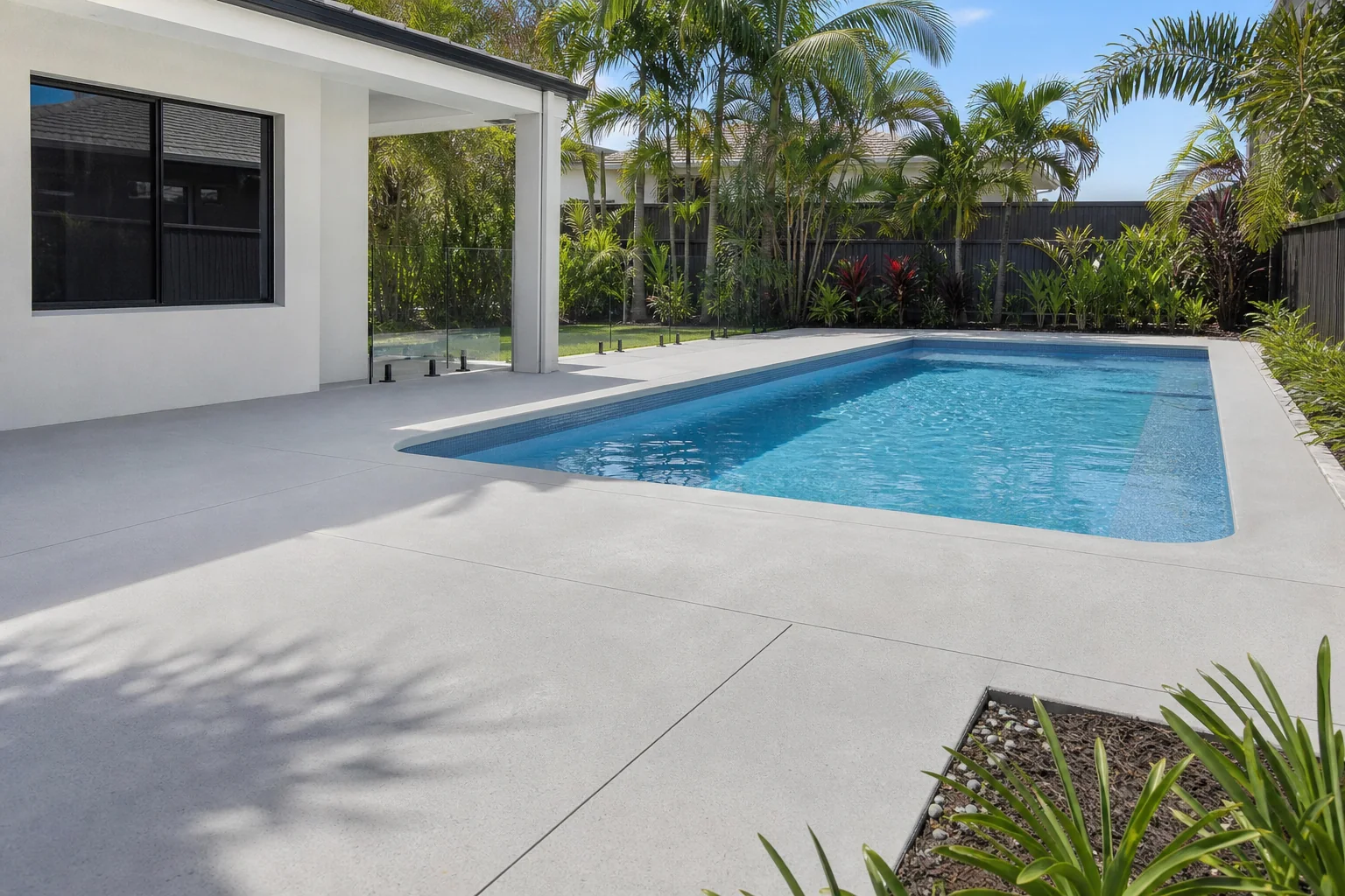Swimming Pool Surround Concreting